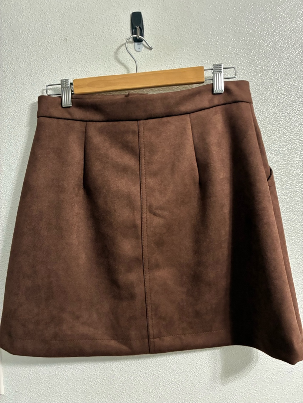 Evereve Brown Faux Suede A-Line Mini Skirt size 29 (8)
